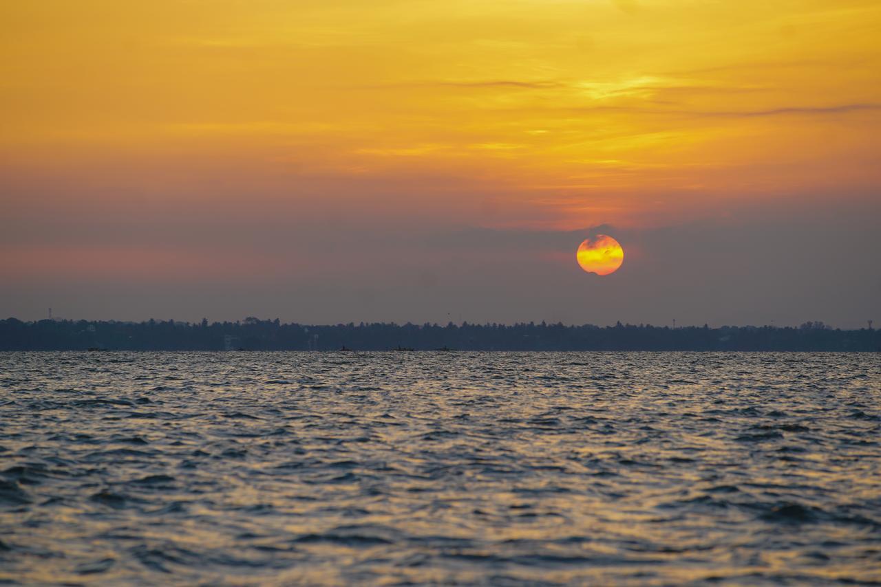 Fishermen Lagoon Villa Negombo Exterior photo